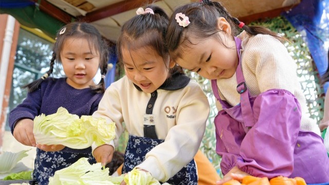 萌娃学做饭